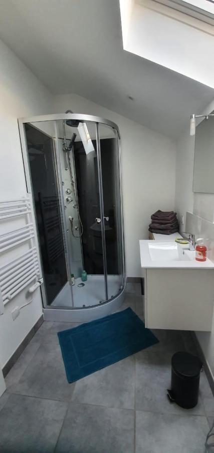 Appartement Meuble Classe 2 Etoiles Tout Confort Lagor Kültér fotó